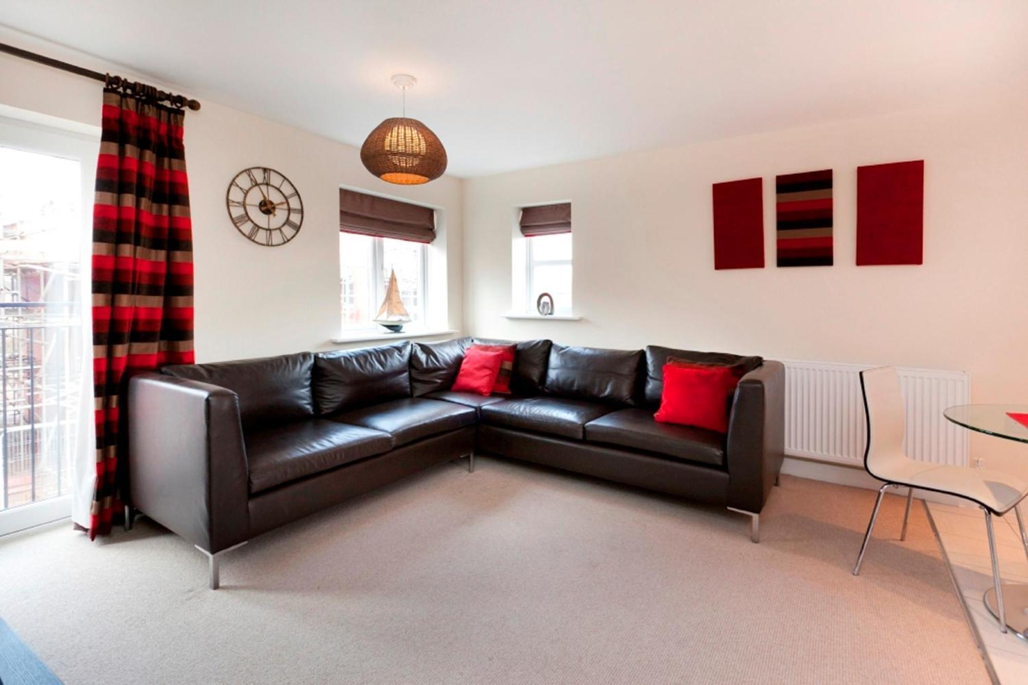 Dbs Serviced Apartments - The Coach House Castle Donington Exterior photo